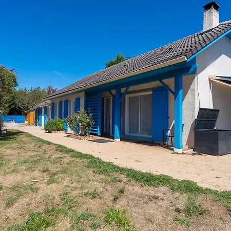 L'azure De דירה Monein